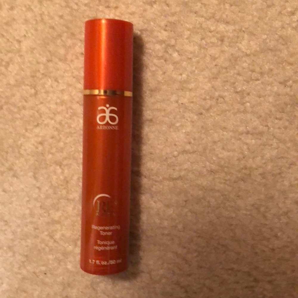 Arbonne RE9 toner